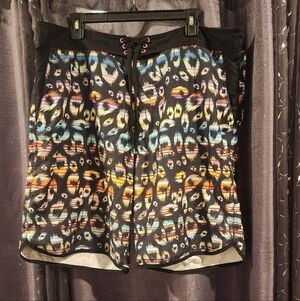 FOREIGN EXCHANGE - Tribal Leopard   Print Board Shorts / Swim Trunks